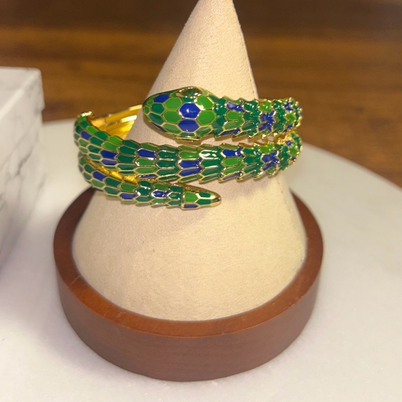 Rachel Glauber 14K Gold Plated W/ Green/Blue Cubic Zirconia 3D Serpent Bracelet - Picture 4 of 16